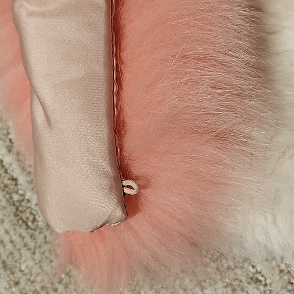 Fur collar - Picture 3 of 3